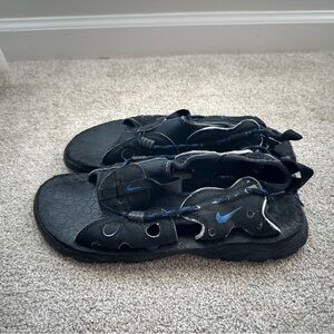 Nike ACG sandals women’s 10 open toe shoes